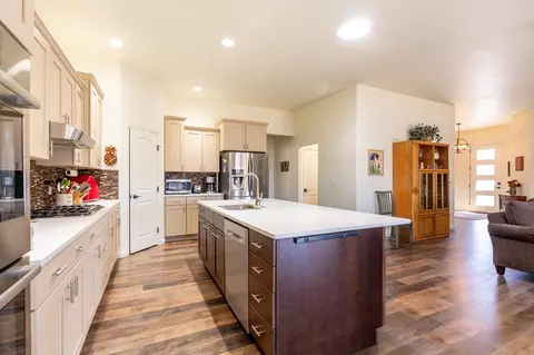 927 Echo Canyon St, Fruita, CO 81521 photo 2