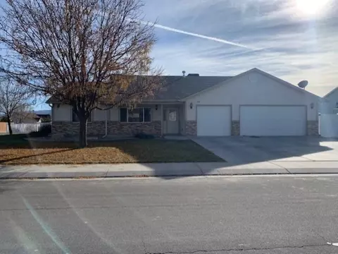 702 Suncrest Dr, Fruita, CO 81521 photo 1