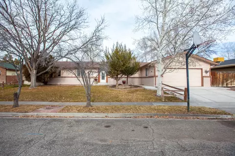 2410 Wintergreen Dr, Grand Junction, CO 81506