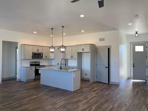 3315 E Rd, Clifton, CO 81520 photo 2