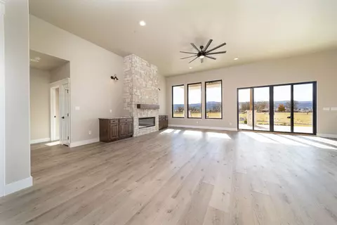 2037 J Rd, Fruita, CO 81521 photo 4