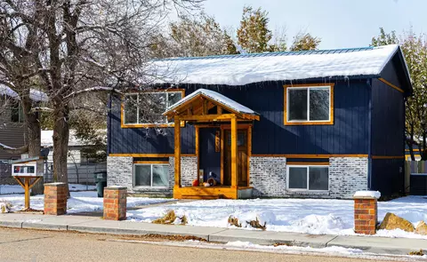 233 S White Ave, Rangely, CO 81648 photo 2