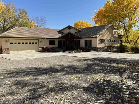 1762 10 12 Rd, Mack, CO 81525