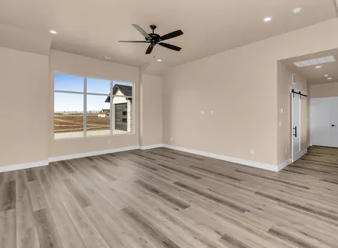 1656 8 Rd, Mack, CO 81525 photo 10