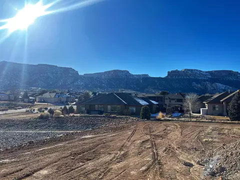 353 Canyon Rim Trl, Grand Junction, CO 81507