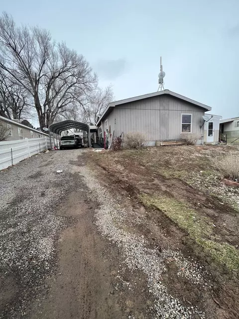 210 SW 12th St, Cedaredge, CO 81413
