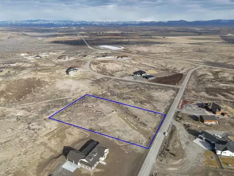858 Slickrock Dr, Mack, CO 81525