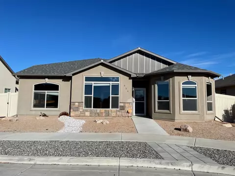 554 Pine Meadows Dr, Grand Junction, CO 81504