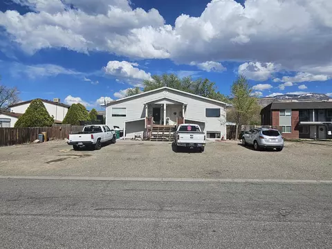 885 Iowa Ave, Palisade, CO 81526