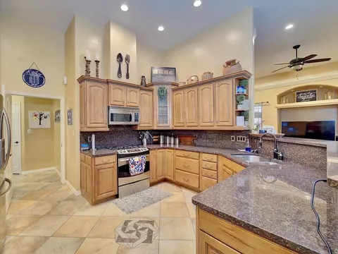 303 Belden Ct, Fruita, CO 81521 photo 3