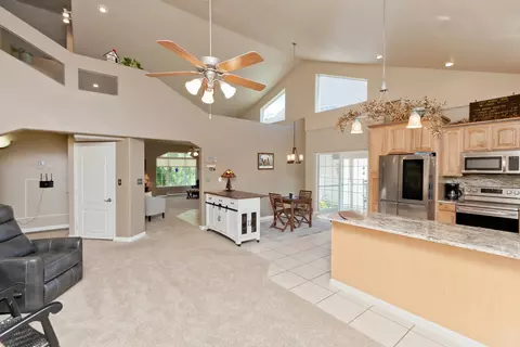 927 W Bell St, Rangely, CO 81648 photo 6
