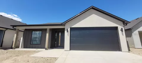 683 Mchenry Ave, Grand Junction, CO 81505