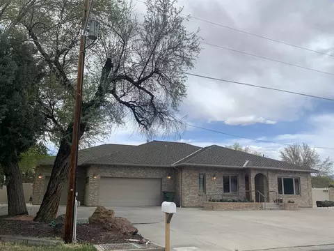 2648 Chestnut Dr, Grand Junction, CO 81506
