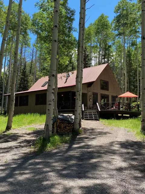 291 Crest Dr, Cimarron, CO 81220