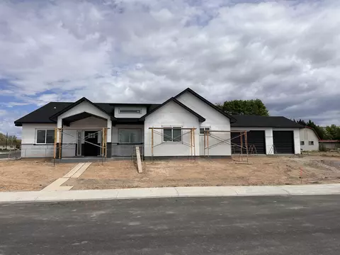3112 Clyde Ct, Grand Junction, CO 81504