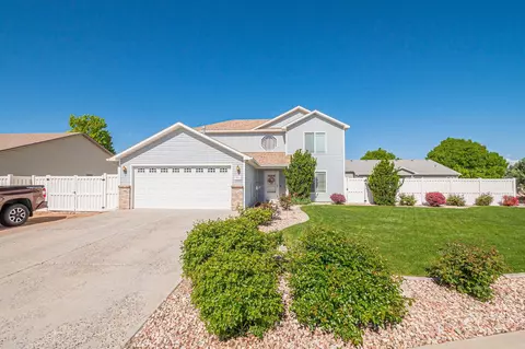 631 Granite Dr, Fruita, CO 81521 photo 3