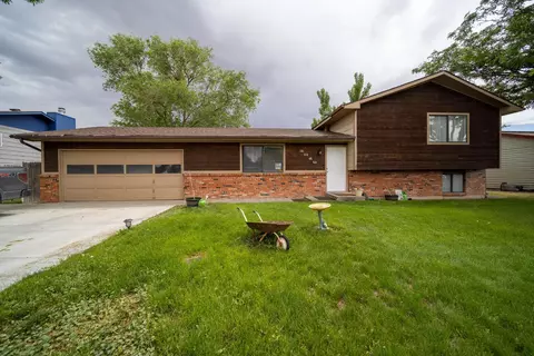 2849 Hartford Ave, Grand Junction, CO 81503