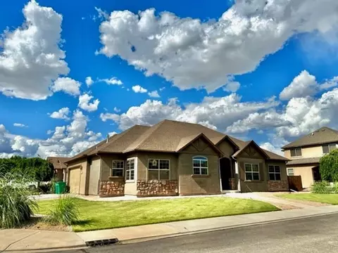 800 Esprit Ln, Fruita, CO 81521