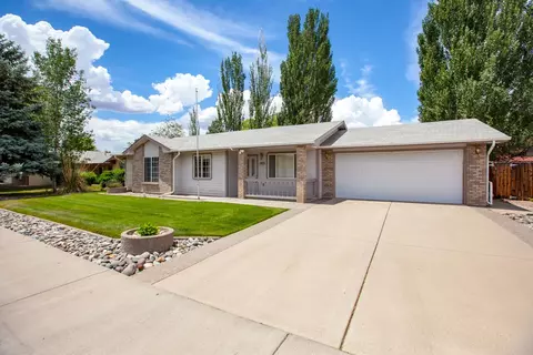 583 Pioneer Rd, Grand Junction, CO 81504
