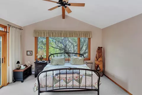 560 NE 4th St, Cedaredge, CO 81413 photo 4