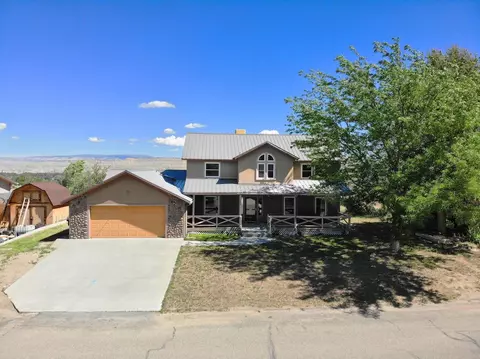 120 Pinyon Cir, Rangely, CO 81648 photo 3