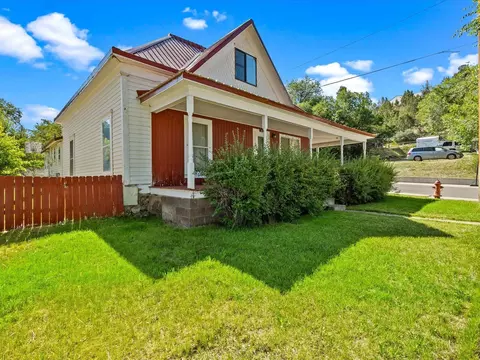 302 Putney Ave, Collbran, CO 81624 photo 4