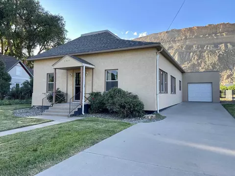 142 W 1st St, Palisade, CO 81526
