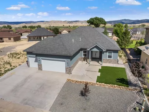 3435 Chestnut Dr, Montrose, CO 81401