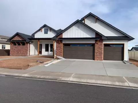 2184 Mescalero Ave, Grand Junction, CO 81507