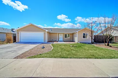 3271 F 12 Rd, Clifton, CO 81520
