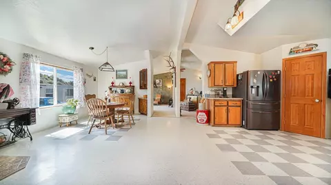 281 Middle St, Rangely, CO 81648 photo 13