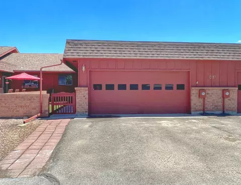 1017 Phillips Ct #E, Montrose, CO 81401