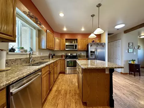 1042 E Grand Ave, Fruita, CO 81521 photo 9