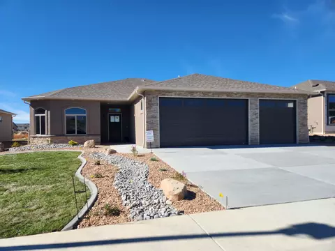 682 Medhurst Ln, Grand Junction, CO 81504