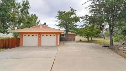 214 Hillcrest Cir, Rangely, CO 81648