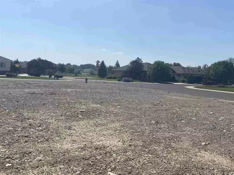 570 Cobble Drive, Montrose, CO 81401