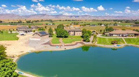 1411 Bridle Path Ct, Fruita, CO 81521 photo 3