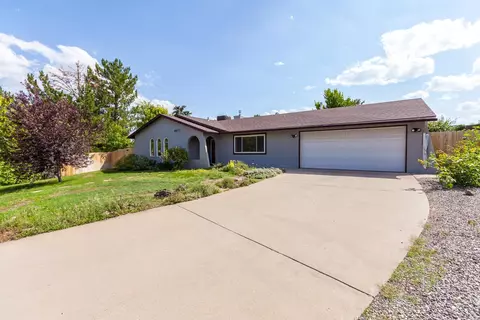 2277 El Verano Ct, Grand Junction, CO 81507