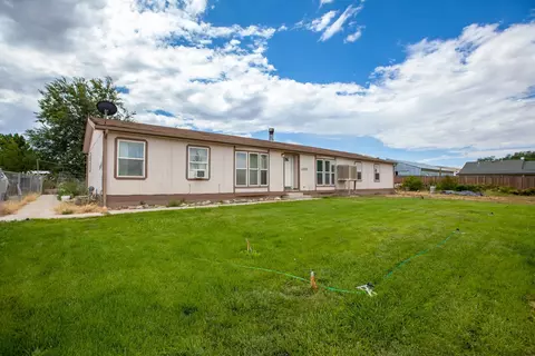 1337 13 310 Rd, Loma, CO 81524