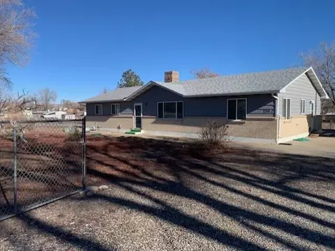 1302 13 Rd, Loma, CO 81524