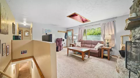 718 E Rio Blanco Ave, Rangely, CO 81648 photo 5