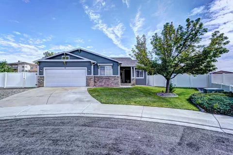 586 Gable Ct, Grand Junction, CO 81501
