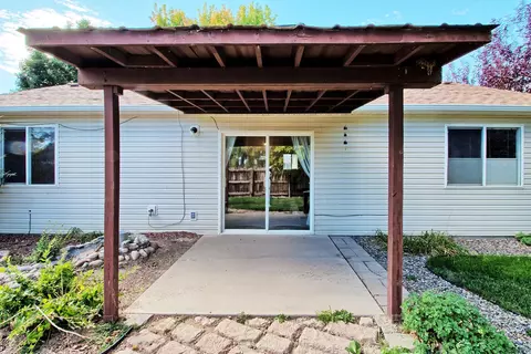 1131 Walnut St, Fruita, CO 81521 photo 9