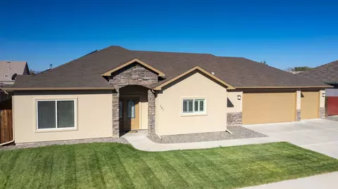 483 Chatfield Cir, Grand Junction, CO 81504