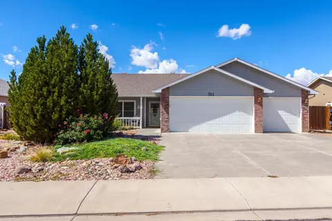 711 Amethyst Dr, Fruita, CO 81521