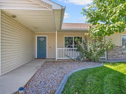 635 Stone Mountain Dr, Fruita, CO 81521 photo 4