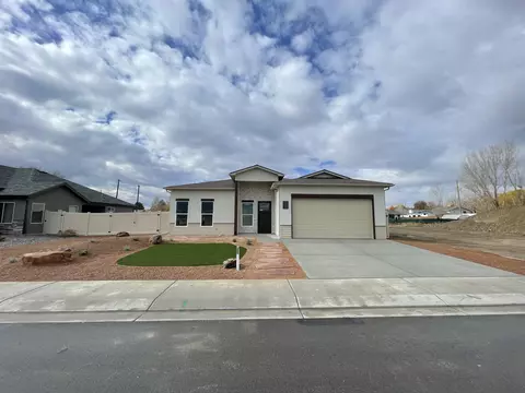 517 Desert Peach St, Clifton, CO 81520