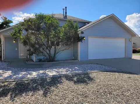 2979 Emerald Cir, Grand Junction, CO 81504