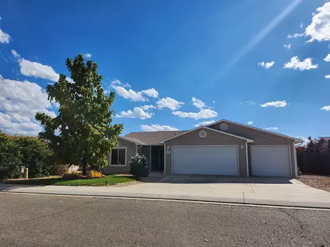 3157 Striker Dr, Grand Junction, CO 81504