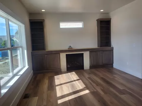 1233 Periwinkle Ct, Fruita, CO 81521 photo 3